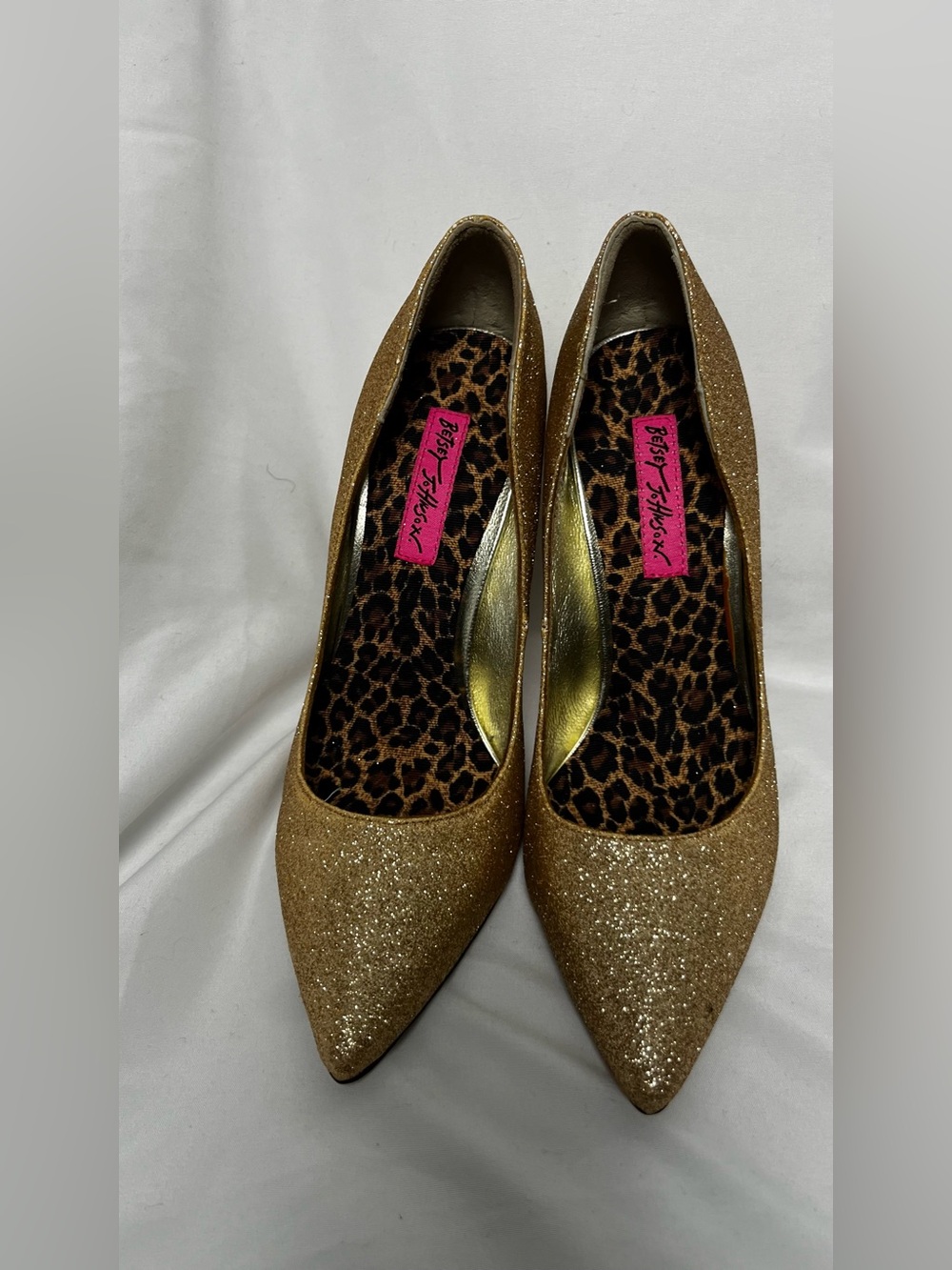 Betsey Johnson Gold Glitter Pointed Toe Heels